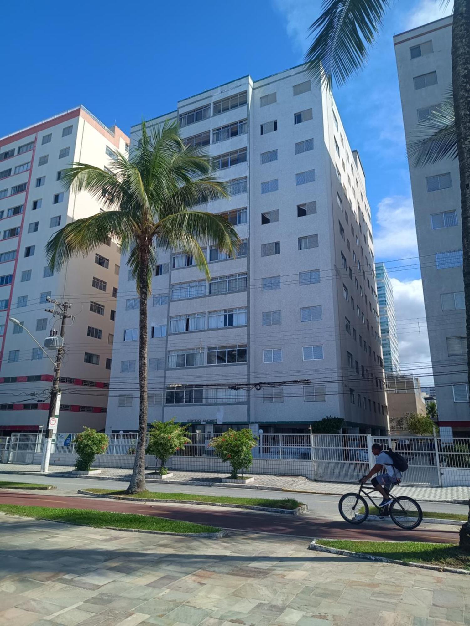 פראייה גראנדה Apartamento Pe Na Areia Vila Caicara מראה חיצוני תמונה