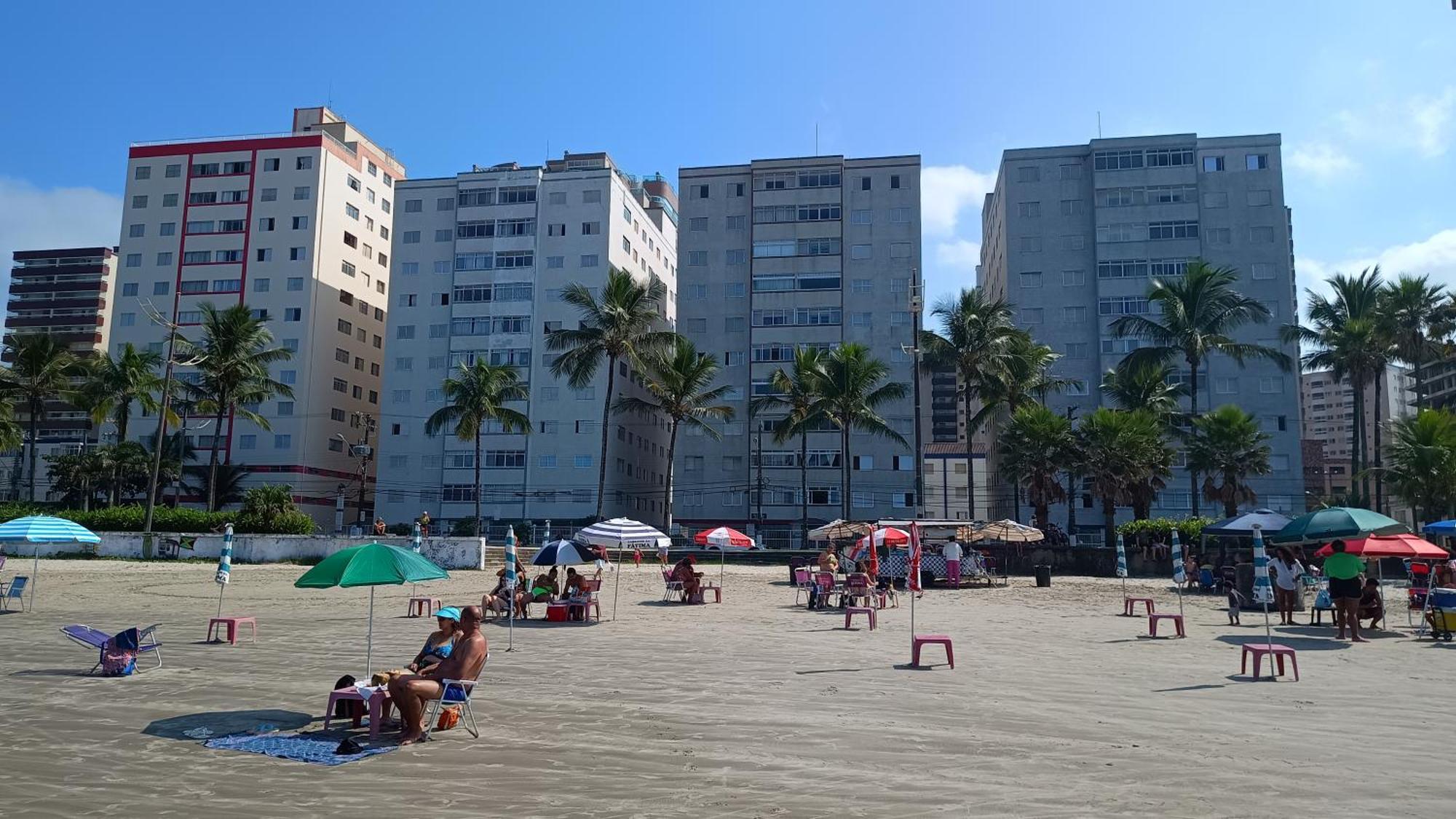פראייה גראנדה Apartamento Pe Na Areia Vila Caicara מראה חיצוני תמונה